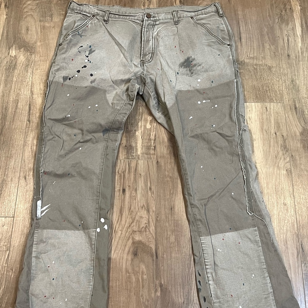 MNML Gray Pants with Paint Splatter